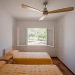 Dom wakacyjny Casa Con Piscina, Vistas Y Acceso Privado Al Mar. Vistes Voramar. Cala'N Blanes (Menorca)