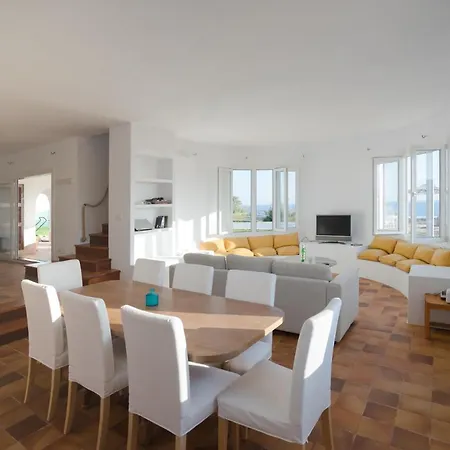 Casa Con Piscina, Vistas Y Acceso Privado Al Mar. Vistes Voramar. Feriehus Cala'N Blanes (Menorca)