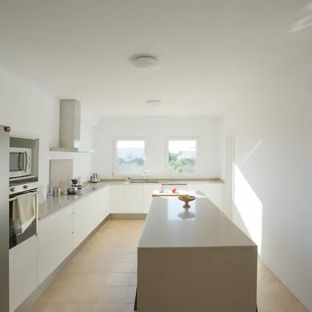 Casa Con Piscina, Vistas Y Acceso Privado Al Mar. Vistes Voramar. Cala'N Blanes (Menorca)